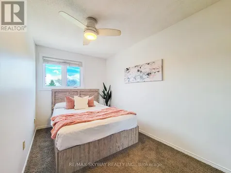 56 Harris Avenue Brantford ON N3R 2E9