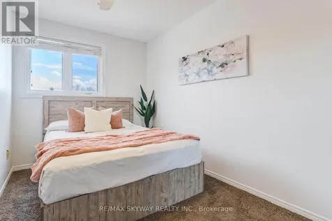 56 Harris Avenue Brantford ON N3R 2E9