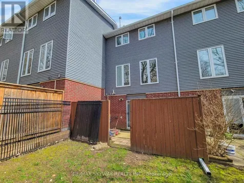 56 Harris Avenue Brantford ON N3R 2E9