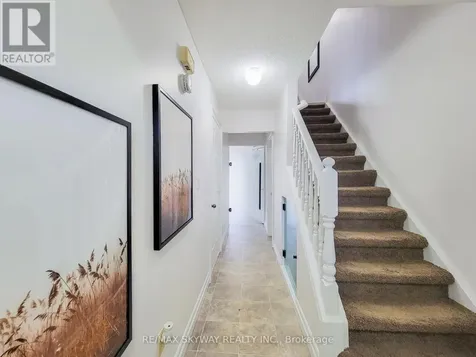 56 Harris Avenue Brantford ON N3R 2E9