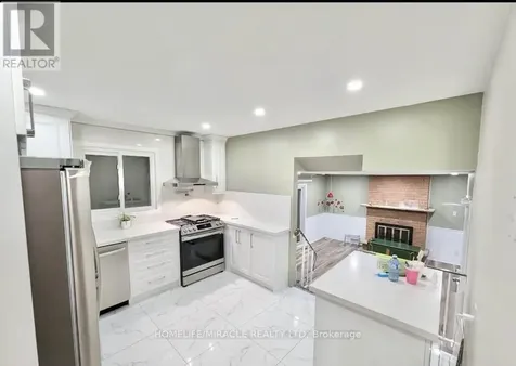 68 Briargate Drive Kitchener ON N2E 2J8