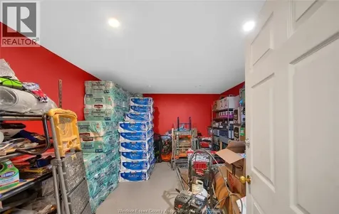 100 London Road Thamesville ON N0P 2K0
