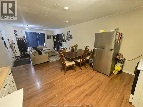 100 London Road Thamesville ON N0P 2K0