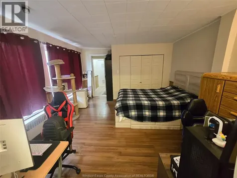 100 London Road Thamesville ON N0P 2K0