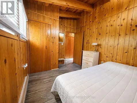 236 Zoo Park Road Wasaga Beach ON L9Z 2P2
