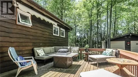 236 Zoo Park Road Wasaga Beach ON L9Z 2P2