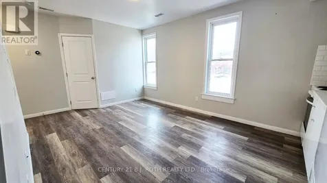 44 Front Street South Orillia ON L3V 4S3