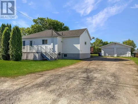 43 De L'etang Boulevard Kapuskasing ON P5N 2M6