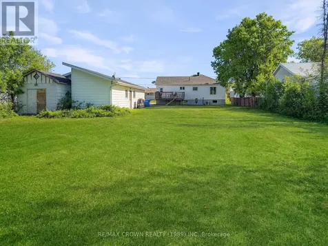 43 De L'etang Boulevard Kapuskasing ON P5N 2M6