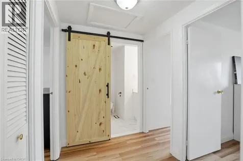 61 Albright Road Hamilton ON L8K 6H5