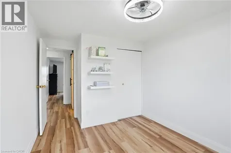 61 Albright Road Hamilton ON L8K 6H5