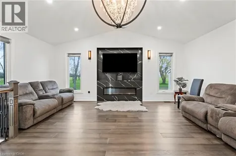 1576 Woodburn Road Binbrook ON L0R 1C0