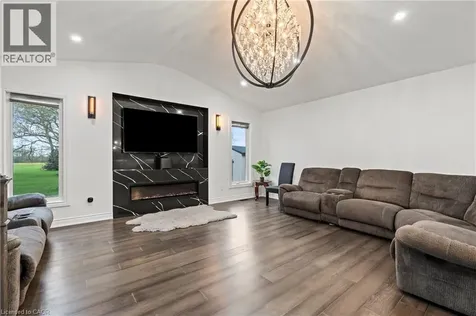 1576 Woodburn Road Binbrook ON L0R 1C0