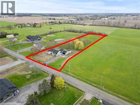 1576 Woodburn Road Binbrook ON L0R 1C0