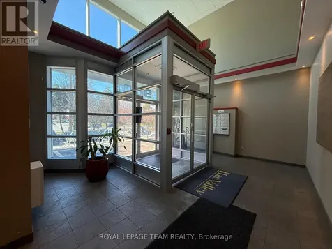 900 Morrison Drive Ottawa ON K2H 8K7