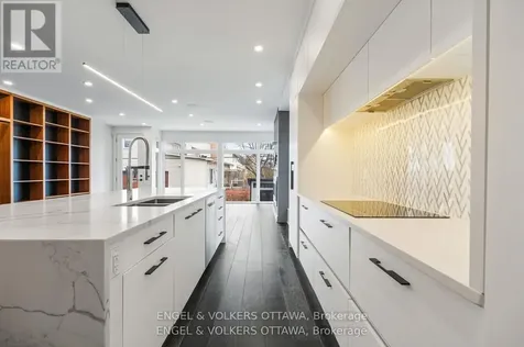 2154 Rice Avenue Ottawa ON K2A 0C4