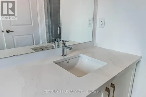 30 Union Boulevard Wasaga Beach ON L9Z 0M5