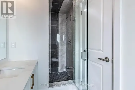 30 Union Boulevard Wasaga Beach ON L9Z 0M5
