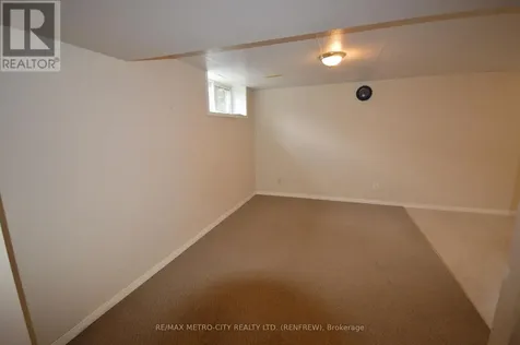 225 Vanier Crescent Renfrew ON K7V 4K6