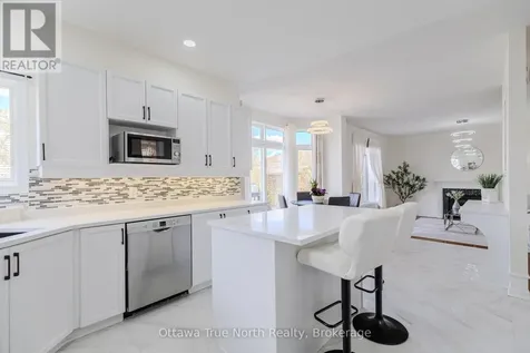 19 Black Tern Crescent Ottawa ON K2M 2Z4