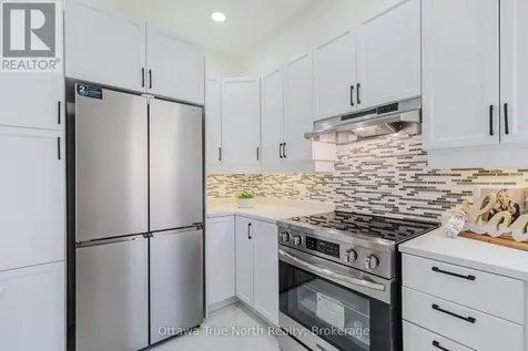 19 Black Tern Crescent Ottawa ON K2M 2Z4