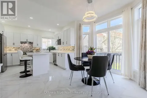 19 Black Tern Crescent Ottawa ON K2M 2Z4