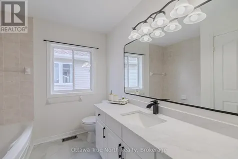 19 Black Tern Crescent Ottawa ON K2M 2Z4