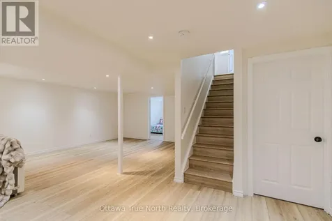 19 Black Tern Crescent Ottawa ON K2M 2Z4