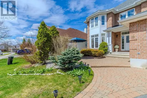 19 Black Tern Crescent Ottawa ON K2M 2Z4
