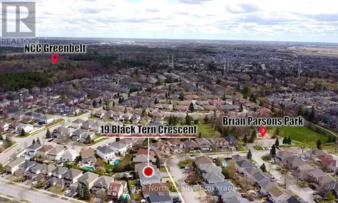 19 Black Tern Crescent Ottawa ON K2M 2Z4