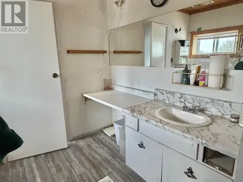 48 Ontario Avenue Elliot Lake ON P5A 1Y1