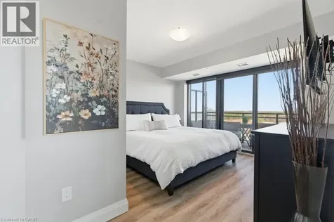 332 Gosling Gardens Guelph ON N1H 3A1