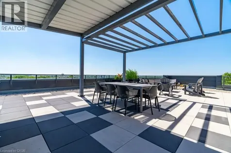 332 Gosling Gardens Guelph ON N1H 3A1