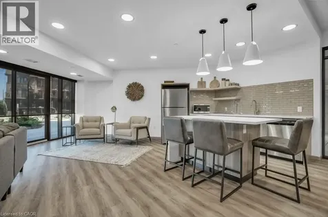 332 Gosling Gardens Guelph ON N1H 3A1