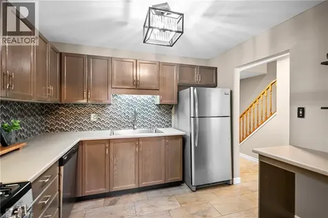 610 Barton Street Stoney Creek ON L8E 5V2