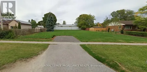 81 Toronto Road Port Hope ON L1A 3S2