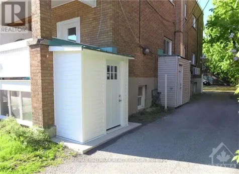 375 Mackay Street Ottawa ON K1M 2C3