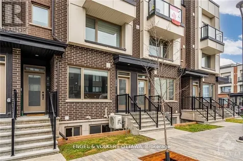 808 Kiniw Private Ottawa ON K1K 5A4
