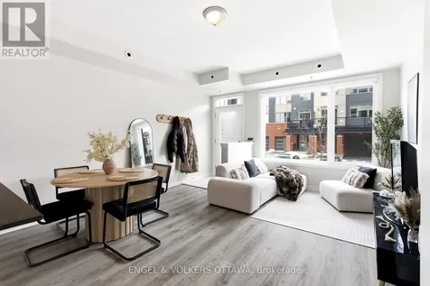 808 Kiniw Private Ottawa ON K1K 5A4