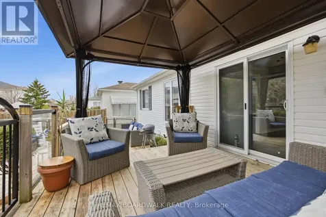 33 Treelawn Boulevard Perth ON K7H 3P1