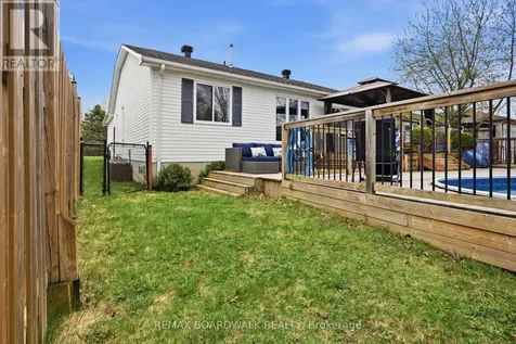 33 Treelawn Boulevard Perth ON K7H 3P1