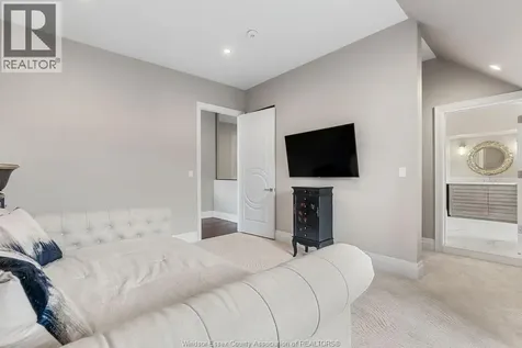 346 Jordan Lane Lakeshore ON N8N 5C3