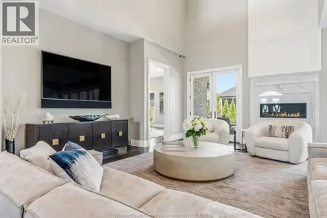 346 Jordan Lane Lakeshore ON N8N 5C3