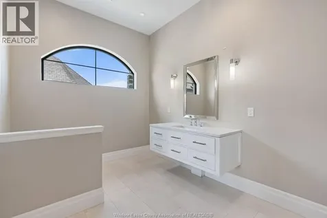 346 Jordan Lane Lakeshore ON N8N 5C3