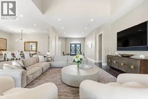 346 Jordan Lane Lakeshore ON N8N 5C3