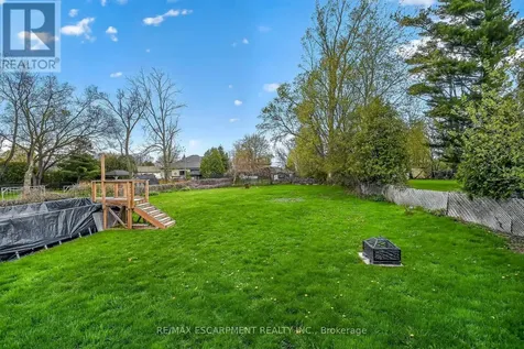 186 Seneca Avenue Hamilton ON L9B 1M2