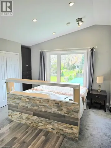 16 Forest Hill Road St. Catharines ON L2R 3T7