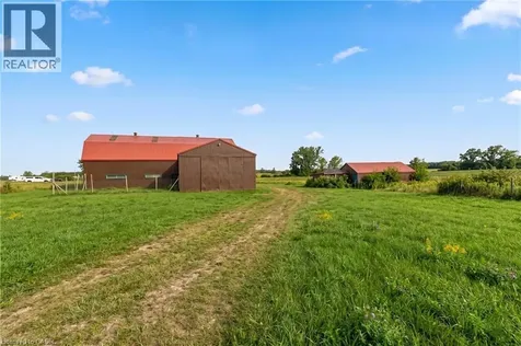 501 Concession Rd 2 South Cayuga ON N0A 1E0