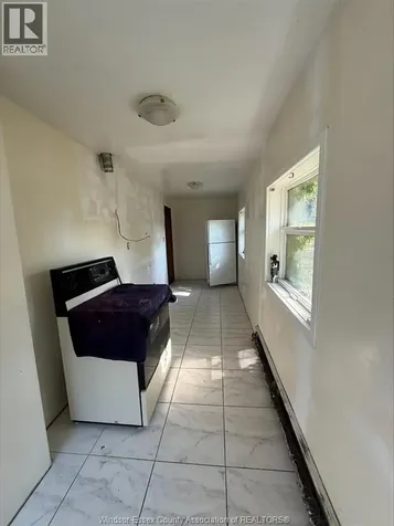 3026 Sandwich Street Windsor ON N9C 1A3