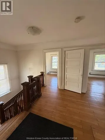 3026 Sandwich Street Windsor ON N9C 1A3
